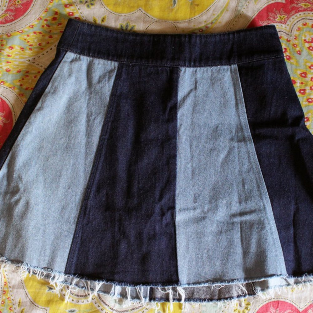 Colorblock Denim mini skirt - Picture 5 of 5